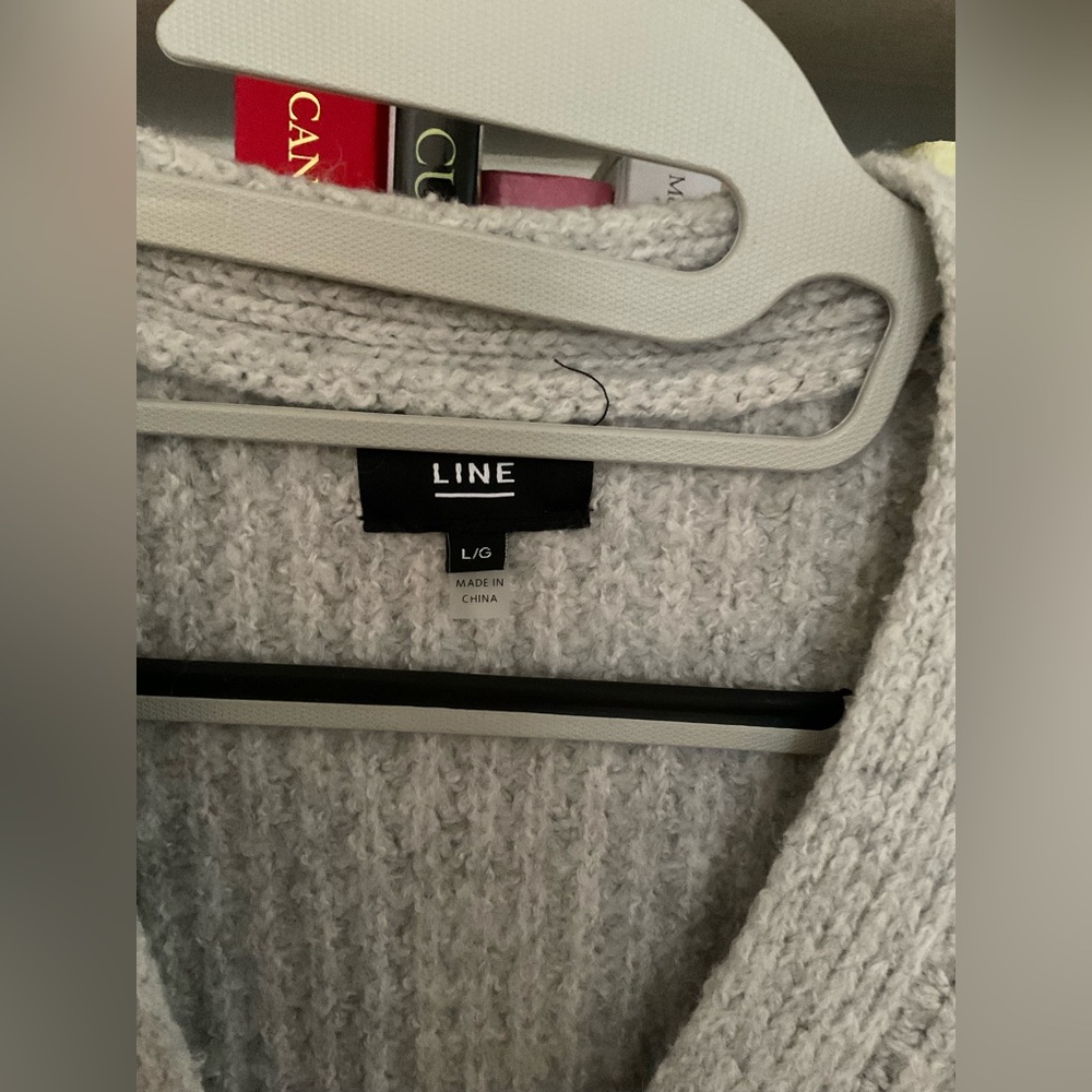 LINE Cardigan - Picture 2 of 3